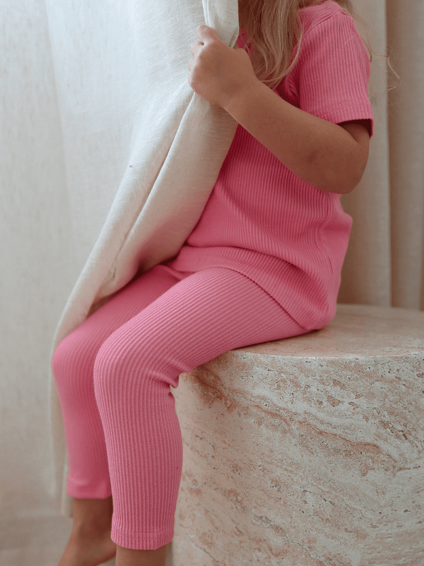 Essentials | Ribbed Leggings | Rosie