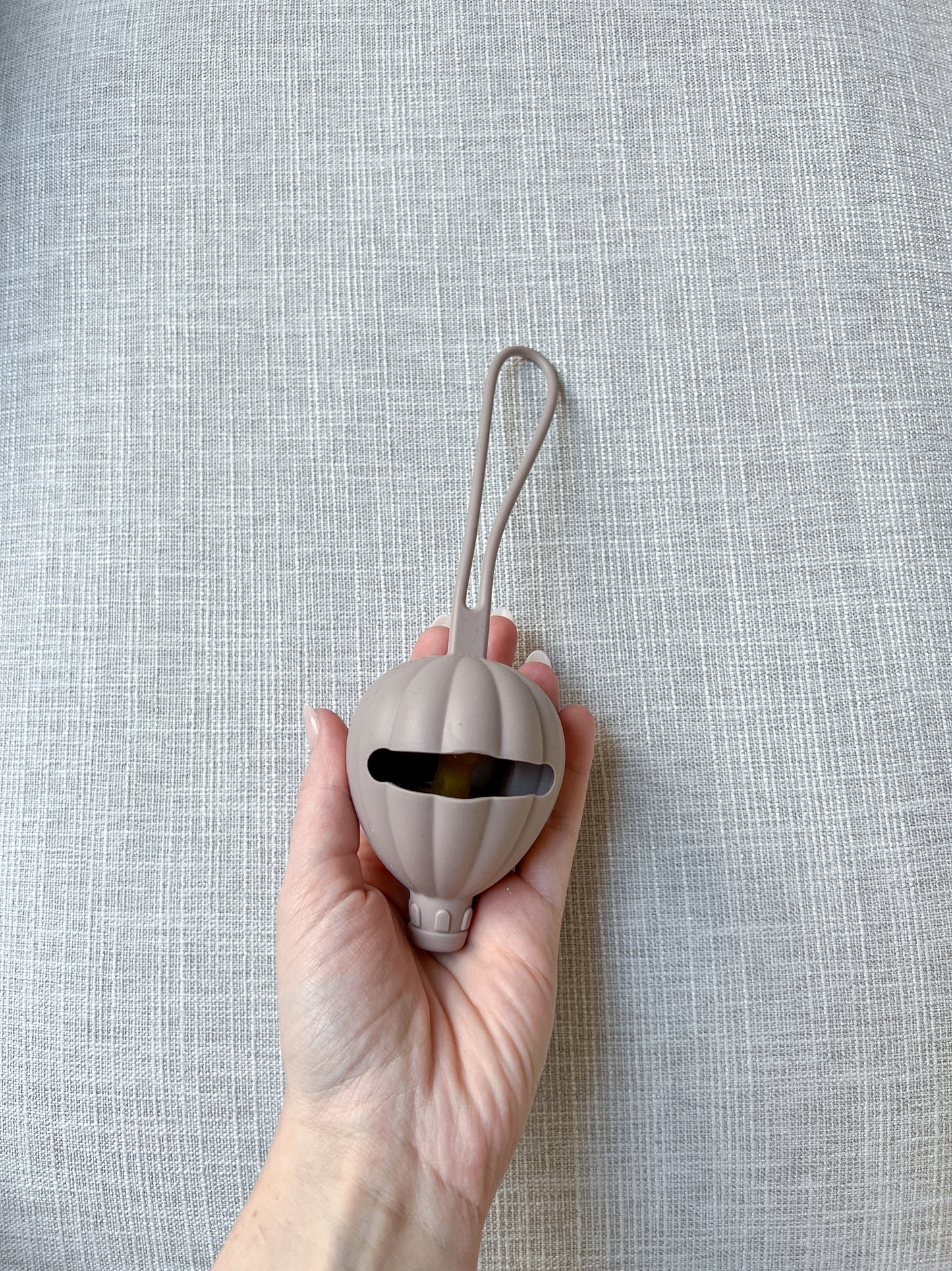 Dummy Holder