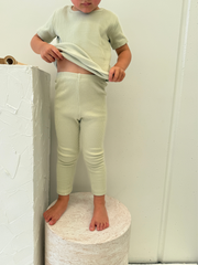 Essentials | Ribbed Leggings | Olive
