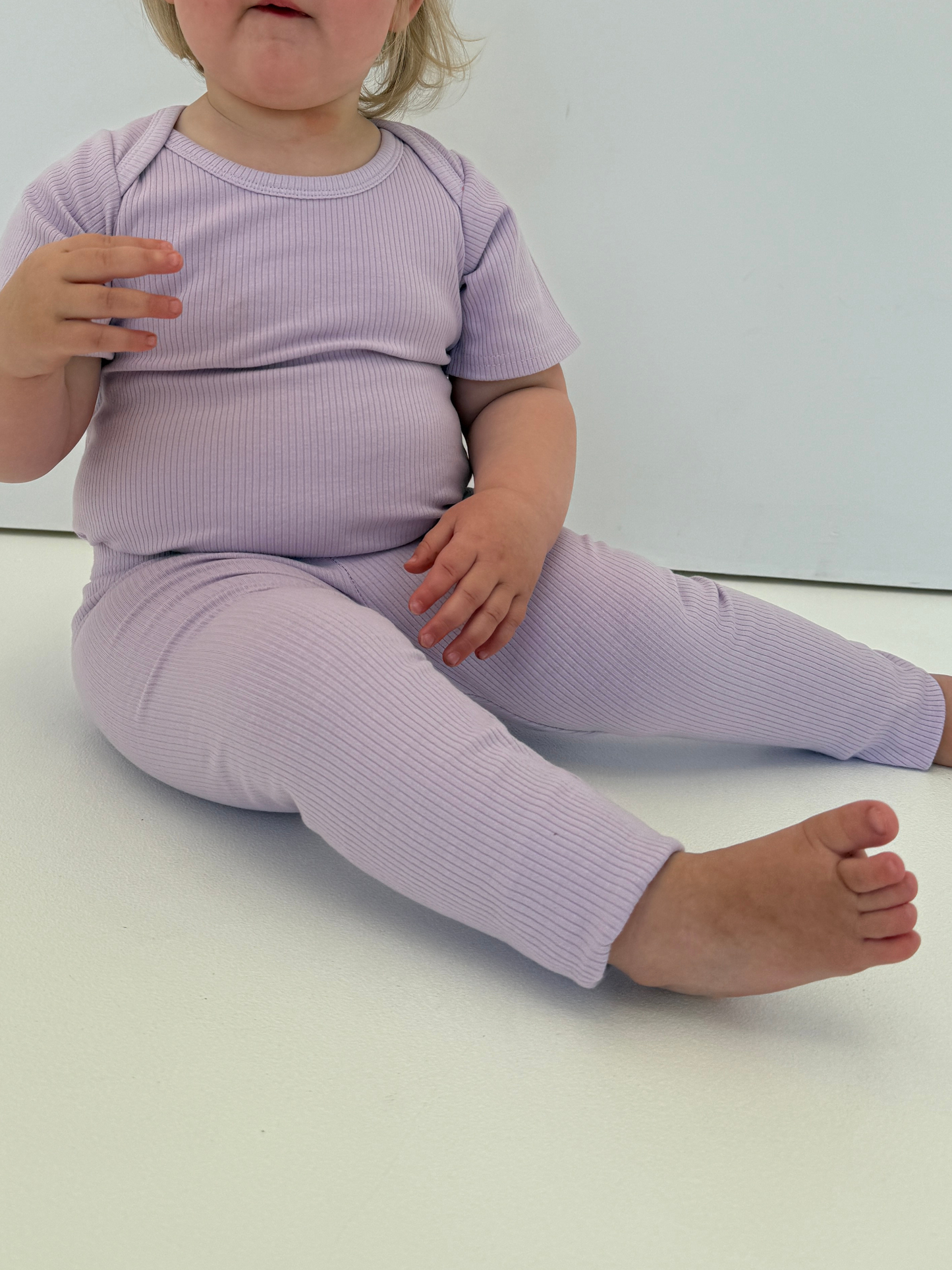 Essentials | Ribbed Leggings | Lyla