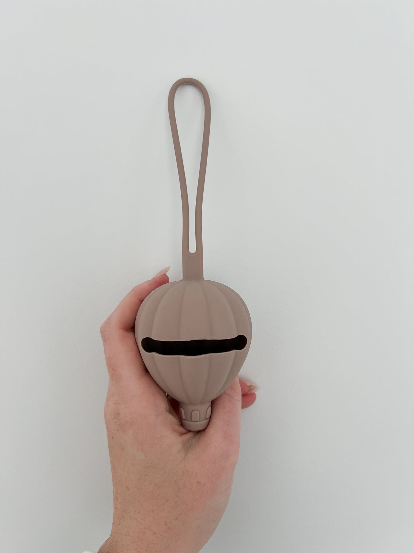 Dummy Holder